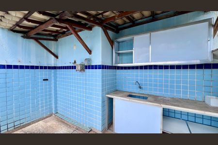 Apartamento à venda com 120m², 3 quartos e 2 vagasLavanderia