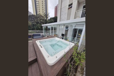 Apartamento à venda com 120m², 2 quartos e 2 vagasHidromassagem
