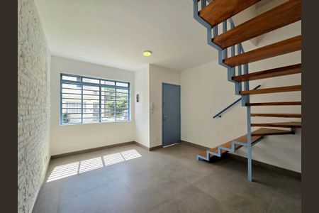 Casa para alugar com 80m², 2 quartos e 1 vagaSala