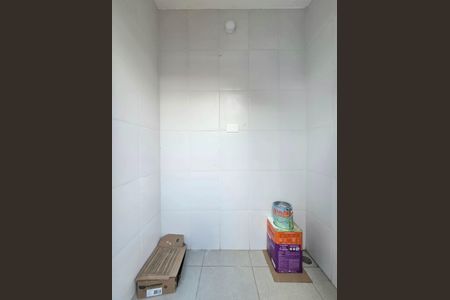 Casa para alugar com 80m², 2 quartos e 1 vaga Casa para alugar com 80m², 2 quartos e 1 vagaDespensa