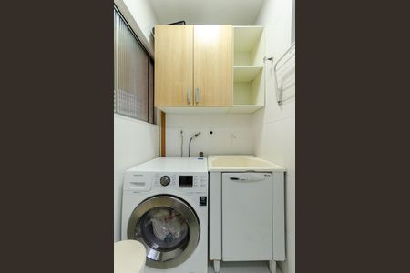 Apartamento à venda com 52m², 2 quartos e 1 vaga Apartamento à venda com 52m², 2 quartos e 1 vagaÁrea de Serviço