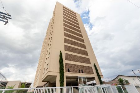 Apartamento à venda com 52m², 2 quartos e 1 vaga Apartamento à venda com 52m², 2 quartos e 1 vagaFachada