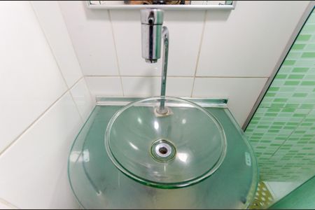 Apartamento à venda com 52m², 2 quartos e 1 vaga Apartamento à venda com 52m², 2 quartos e 1 vagaBanheiro