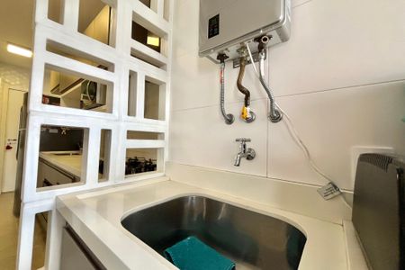 Apartamento à venda com 93m², 2 quartos e 2 vagasÁrea de Serviço