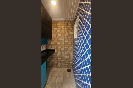 Apartamento para alugar com 74m², 2 quartos e 1 vaga Apartamento para alugar com 74m², 2 quartos e 1 vagaVaranda