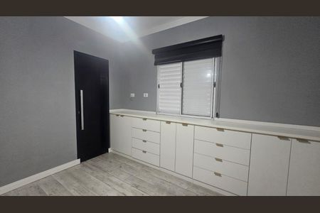 Apartamento para alugar com 74m², 2 quartos e 1 vagaQuarto