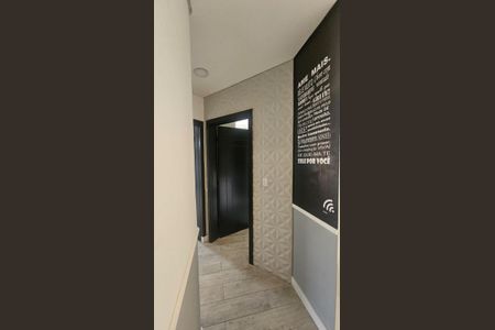 Corredor de apartamento para alugar com 2 quartos, 74m² em Jardim Coleginho, Jacareí