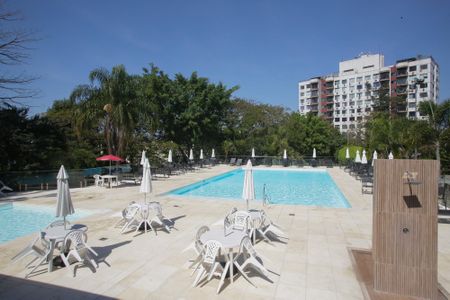 Apartamento à venda com 89m², 3 quartos e 1 vagaÁrea comum - Piscina