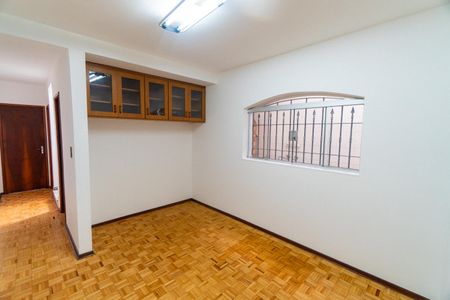 Casa à venda com 174m², 3 quartos e 2 vagasSala de Jantar