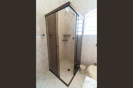 Casa à venda com 174m², 3 quartos e 2 vagasBanheiro da Suíte