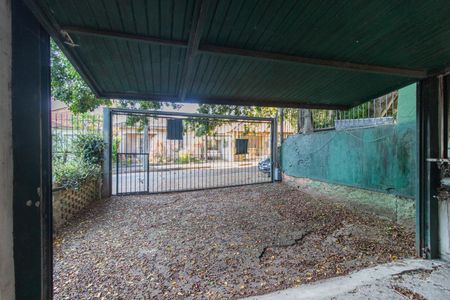 Casa à venda com 250m², 3 quartos e 1 vaga Casa à venda com 250m², 3 quartos e 1 vagaGaragem