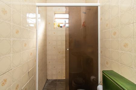 Casa à venda com 250m², 3 quartos e 1 vaga Casa à venda com 250m², 3 quartos e 1 vagaBanheiro 2