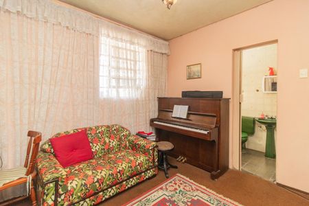 Casa à venda com 250m², 3 quartos e 1 vaga Casa à venda com 250m², 3 quartos e 1 vagaSala