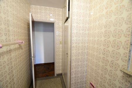 Apartamento à venda com 75m², 2 quartos e sem vagaBanheiro