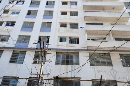 Apartamento à venda com 75m², 2 quartos e sem vagaPlaca