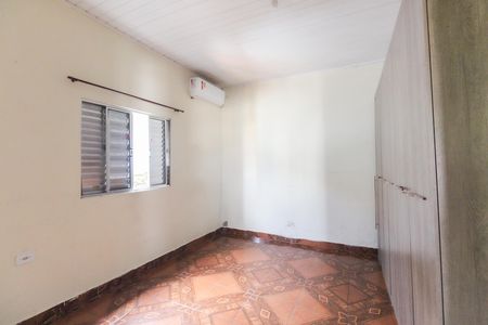 Casa para alugar com 102m², 2 quartos e 1 vaga Casa para alugar com 102m², 2 quartos e 1 vagaQuarto 1