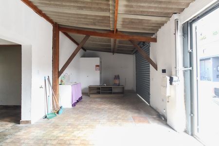 Casa para alugar com 102m², 2 quartos e 1 vaga Casa para alugar com 102m², 2 quartos e 1 vagaGaragem