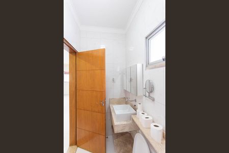 Casa para alugar com 218m², 3 quartos e 3 vagas Casa para alugar com 218m², 3 quartos e 3 vagasBanheiro 2