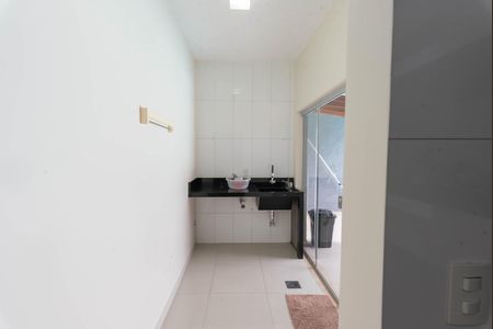 Área de Serviço de casa para alugar com 3 quartos, 218m² em Jardim Uruguai, Campinas