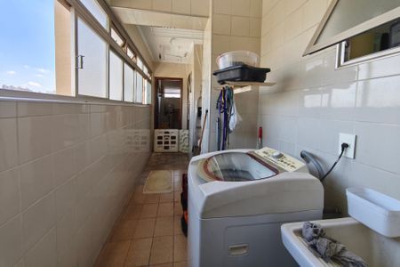 Apartamento à venda com 115m², 3 quartos e 2 vagasÁrea de Serviço