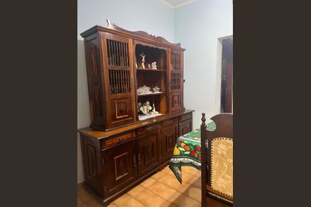 Casa à venda com 206m², 2 quartos e 5 vagasFoto 01