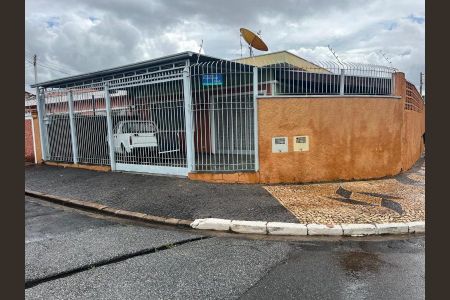 Casa à venda com 206m², 2 quartos e 5 vagasFoto 01