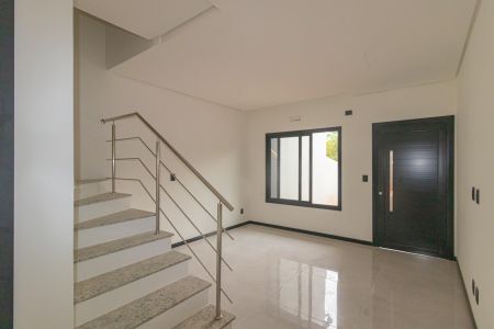 Casa à venda com 92m², 2 quartos e 1 vagaSala