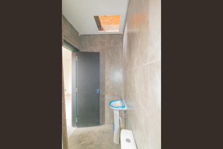 Casa à venda com 92m², 2 quartos e 1 vagaBanheiro da Suíte 2