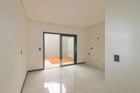 Casa à venda com 92m², 2 quartos e 1 vagaSala/Cozinha