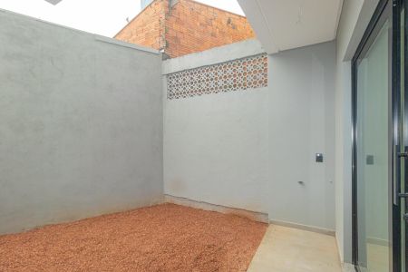 Casa à venda com 92m², 2 quartos e 1 vagaVaranda
