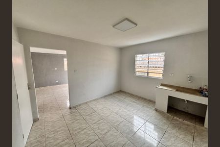 Casa para alugar com 60m², 1 quarto e sem vaga Casa para alugar com 60m², 1 quarto e sem vagaCozinha