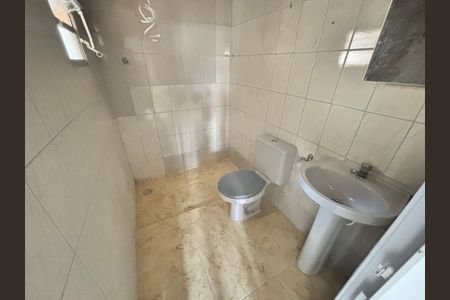 Casa para alugar com 60m², 1 quarto e sem vaga Casa para alugar com 60m², 1 quarto e sem vagaBanheiro