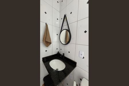 Apartamento à venda com 56m², 2 quartos e 1 vaga Apartamento à venda com 56m², 2 quartos e 1 vagaBanheiro