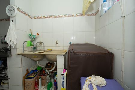 Casa à venda com 200m², 3 quartos e 1 vagaÁrea de serviço