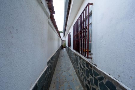 Casa à venda com 200m², 3 quartos e 1 vagaÁrea comum