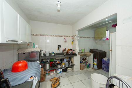 Casa à venda com 200m², 3 quartos e 1 vagaBanheiro