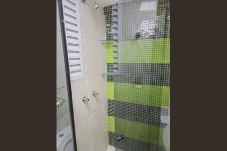 Apartamento para alugar com 60m², 2 quartos e 1 vaga Apartamento para alugar com 60m², 2 quartos e 1 vagaBanheiro da Suíte