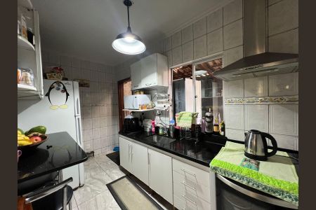 Cozinha de casa à venda com 3 quartos, 88m² em São João Batista, Belo Horizonte