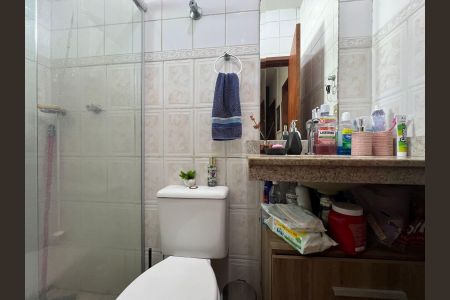 Casa à venda com 88m², 3 quartos e 1 vaga Casa à venda com 88m², 3 quartos e 1 vagaBanheiro Social