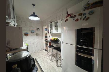 Casa à venda com 88m², 3 quartos e 1 vaga Casa à venda com 88m², 3 quartos e 1 vagaCozinha