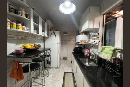 Casa à venda com 88m², 3 quartos e 1 vaga Casa à venda com 88m², 3 quartos e 1 vagaCozinha