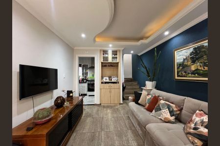 Casa à venda com 88m², 3 quartos e 1 vaga Casa à venda com 88m², 3 quartos e 1 vagaSala