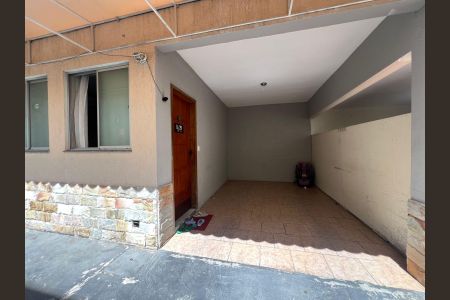 Casa à venda com 88m², 3 quartos e 1 vaga Casa à venda com 88m², 3 quartos e 1 vagaGaragem