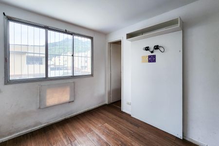 Apartamento à venda com 75m², 3 quartos e 1 vagaSuíte 