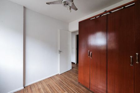 Apartamento à venda com 75m², 3 quartos e 1 vagaQuarto 2