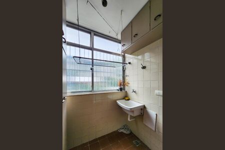 Apartamento à venda com 75m², 3 quartos e 1 vagaÁrea de Serviço 