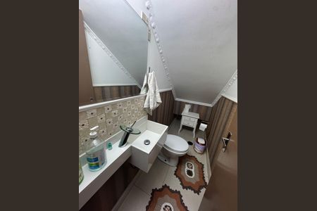 Casa à venda com 125m², 3 quartos e 2 vagasLavabo