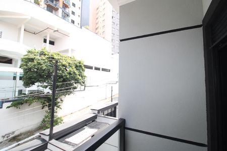 Casa à venda com 123m², 2 quartos e 2 vagasQuarto 3 - Varanda