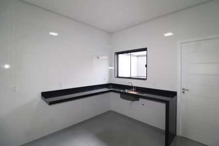 Casa à venda com 123m², 2 quartos e 2 vagasCozinha