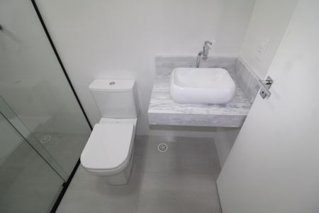 Casa à venda com 123m², 2 quartos e 2 vagasQuarto 3 - Banheiro